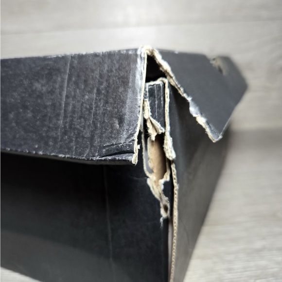 NEW Nike Air Jordan 1 Mid Shoes Black Cement Grey Red White DQ8426006 - Picture 2 of 5